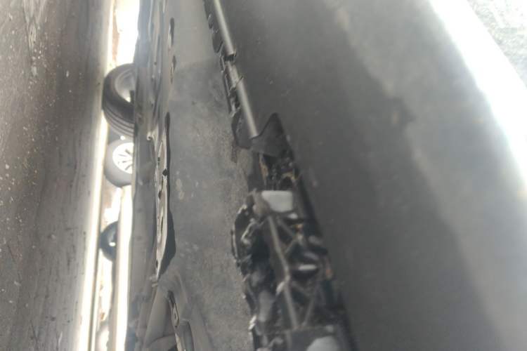 Used Mercedes-Benz GLE  Chassis Front Right