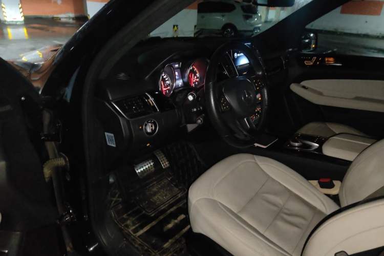 Used Mercedes-Benz GLE  Driver Seat
