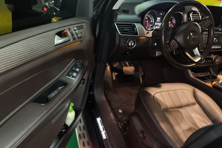 Used Mercedes-Benz GLE 2018 GLE 400 4MATIC Exclusive Edition Driver Seat