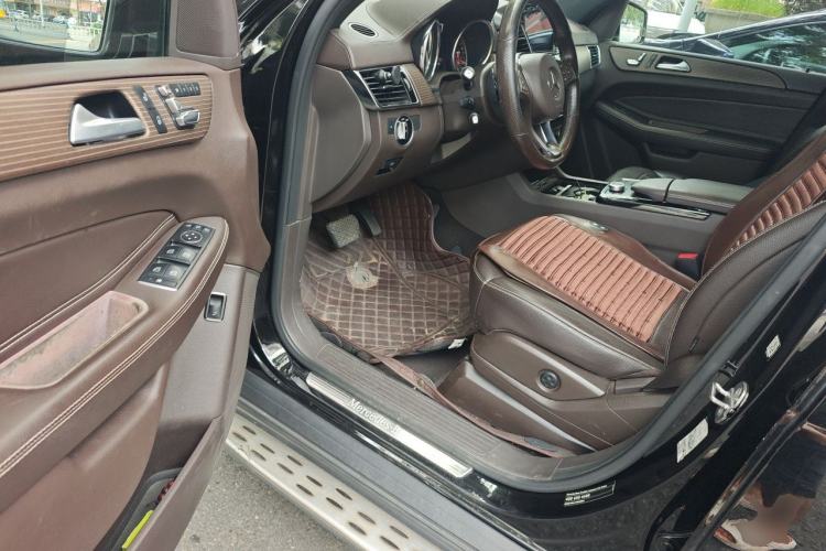 Used Mercedes-Benz GLE 2018 GLE 400 4MATIC Exclusive Edition Driver Seat
