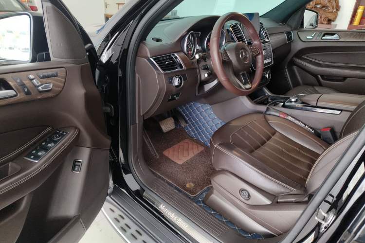 Used Mercedes-Benz GLE 2018 GLE 400 4MATIC Exclusive Edition Driver Seat