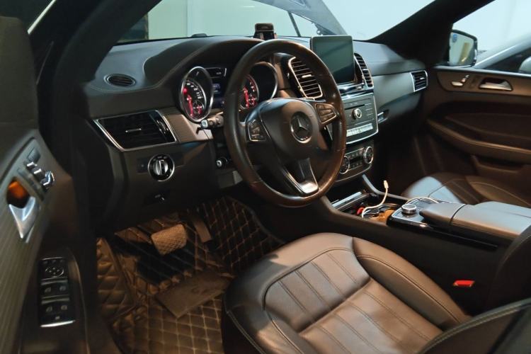 Used Mercedes-Benz GLE 2018 GLE 400 4MATIC Exclusive Edition Driver Seat