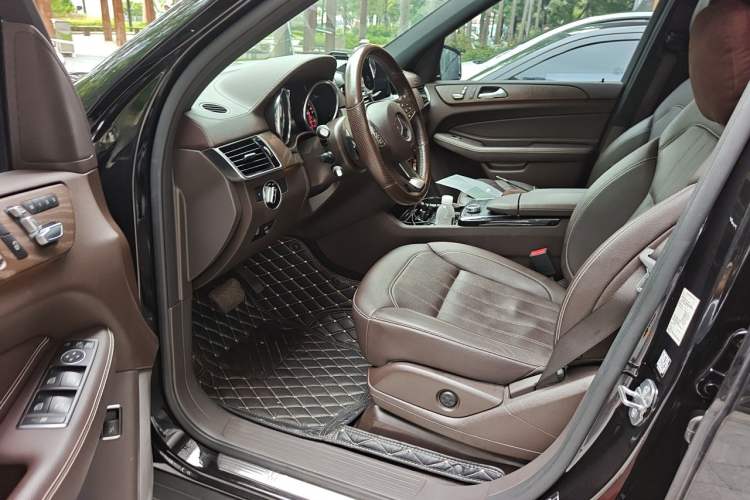 Used Mercedes-Benz GLE 2018 GLE 400 4MATIC Exclusive Edition Driver Seat