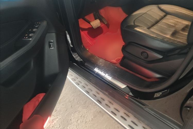 Used Mercedes-Benz GLE 2018 GLE 320 4MATIC Luxury Collection Edition Driver Seat