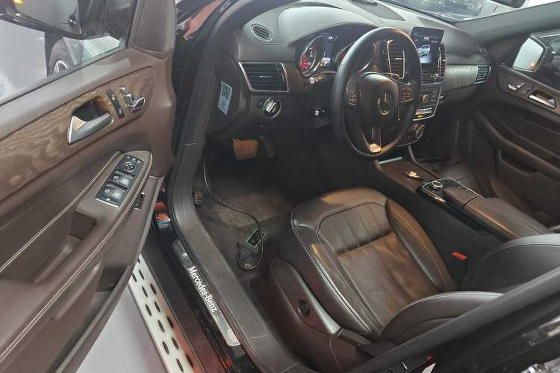 Used Mercedes-Benz GLE 2018 GLE 400 4MATIC Exclusive Edition Driver Seat
