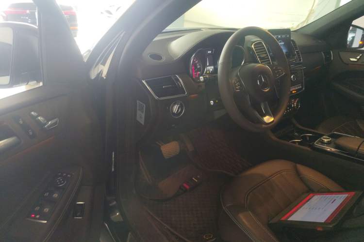 Used Mercedes-Benz GLE 2018 GLE 320 4MATIC Dynamic Edition Collector's Edition Driver Seat