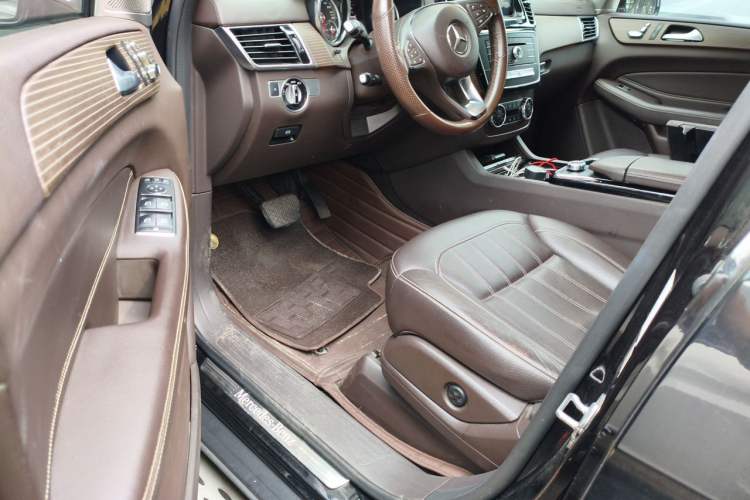 Used Mercedes-Benz GLE 2018 GLE 320 4MATIC Dynamic Edition Collector's Edition Driver Seat