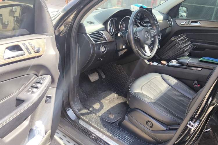 Used Mercedes-Benz GLE 2018 GLE 320 4MATIC Dynamic Edition Collector's Edition Driver Seat