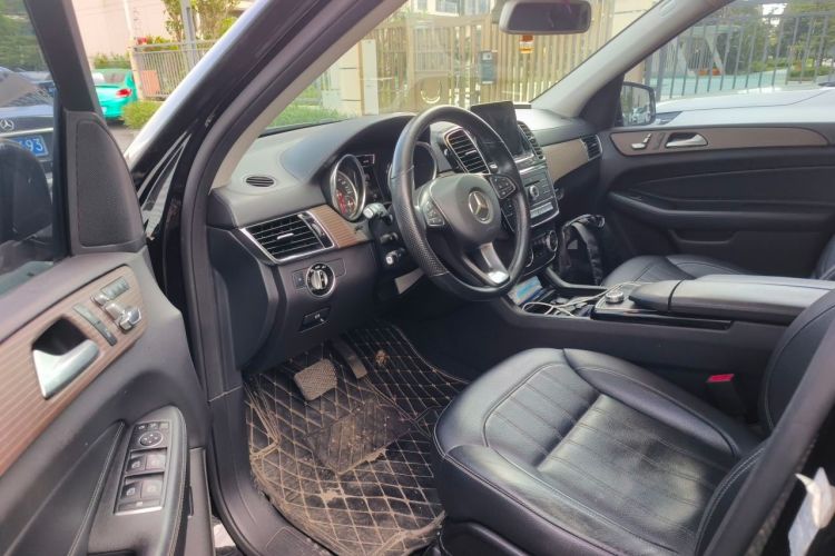 Used Mercedes-Benz GLE 2018 GLE 400 4MATIC Exclusive Edition Driver Seat