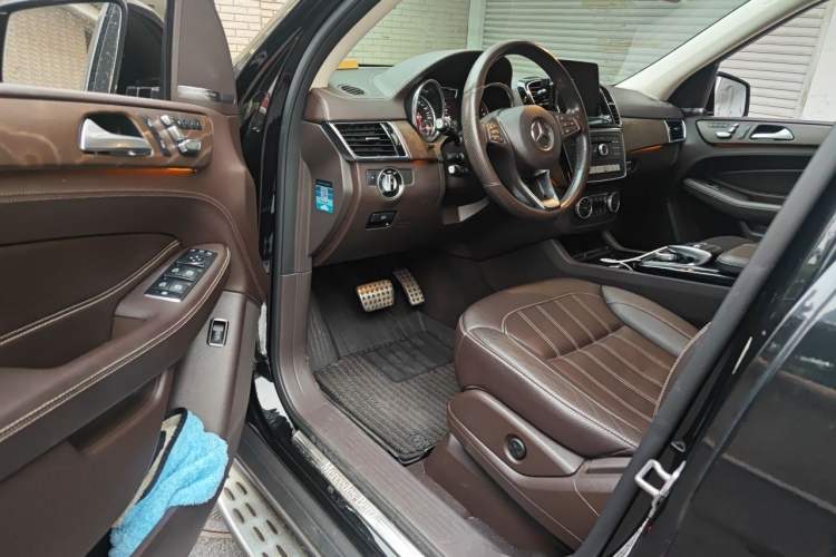 Used Mercedes-Benz GLE  Driver Seat