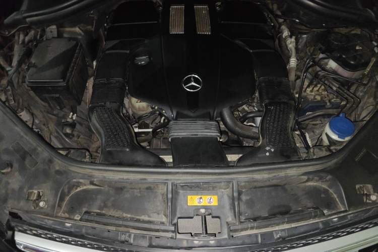 Used Mercedes-Benz GLE 2018 GLE 320 4MATIC Dynamic Edition Collector's Edition Engine Bay
