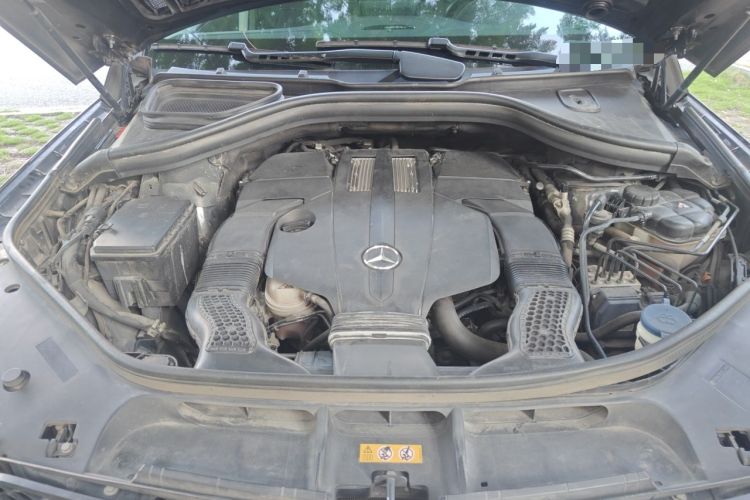 Used Mercedes-Benz GLE 2018 GLE 320 4MATIC Luxury Collection Edition Engine Bay