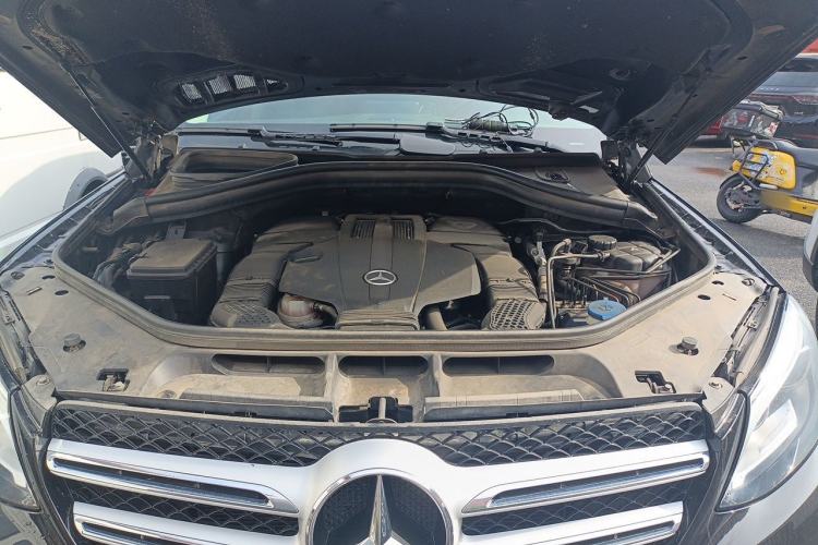 Used Mercedes-Benz GLE 2018 GLE 320 4MATIC Dynamic Edition Collector's Edition Engine Bay