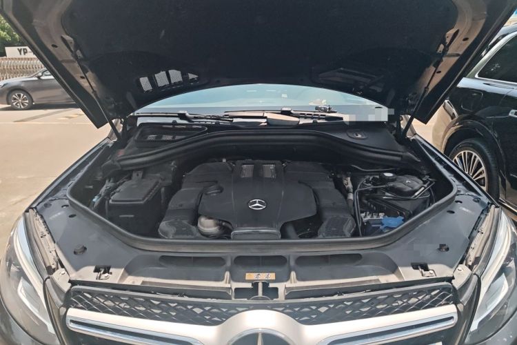 Used Mercedes-Benz GLE 2018 GLE 320 4MATIC Dynamic Edition Collector's Edition Engine Bay