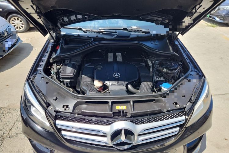 Used Mercedes-Benz GLE 2018 GLE 320 4MATIC Dynamic Edition Collector's Edition Engine Bay