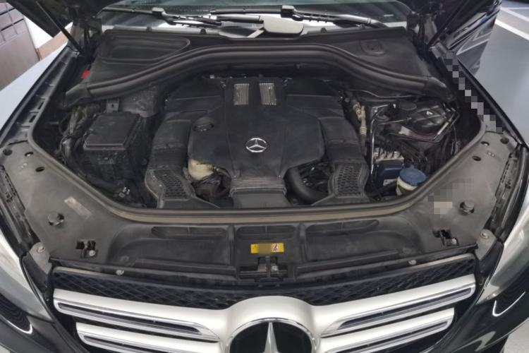Used Mercedes-Benz GLE 2018 GLE 320 4MATIC Dynamic Edition Collector's Edition Engine Bay