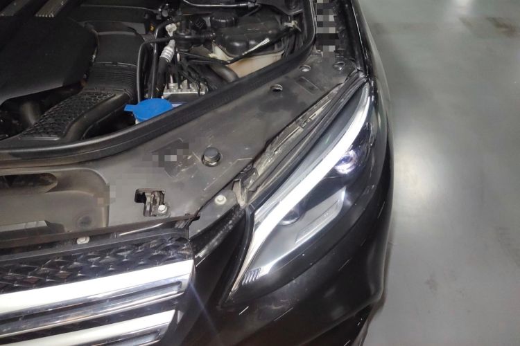 Used Mercedes-Benz GLE 2018 GLE 400 4MATIC Exclusive Edition Engine Bay Left