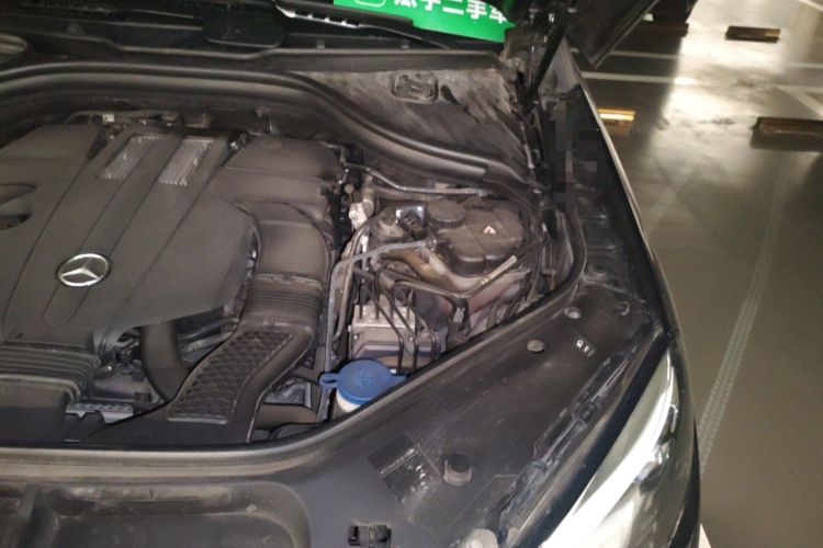 Used Mercedes-Benz GLE 2018 GLE 320 4MATIC Dynamic Edition Collector's Edition Engine Bay Left