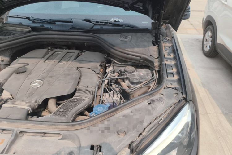 Used Mercedes-Benz GLE 2018 GLE 320 4MATIC Dynamic Edition Collector's Edition Engine Bay Left