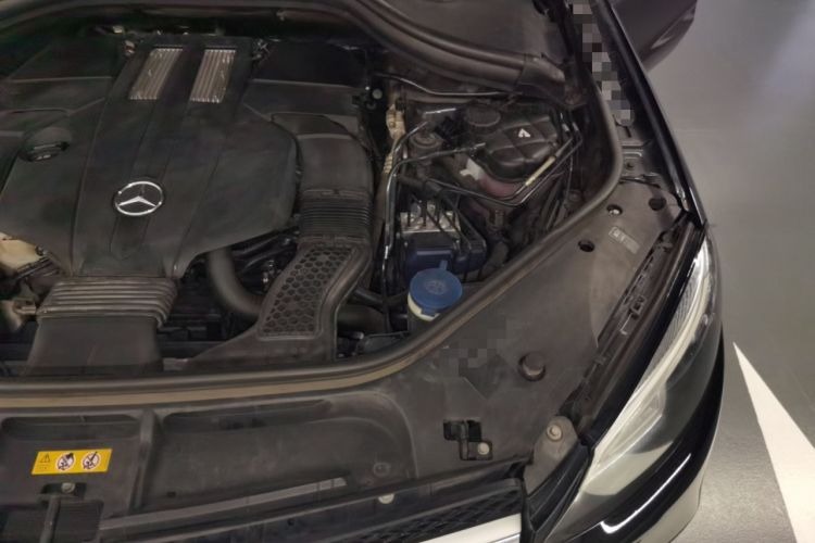 Used Mercedes-Benz GLE 2018 GLE 320 4MATIC Dynamic Edition Collector's Edition Engine Bay Left