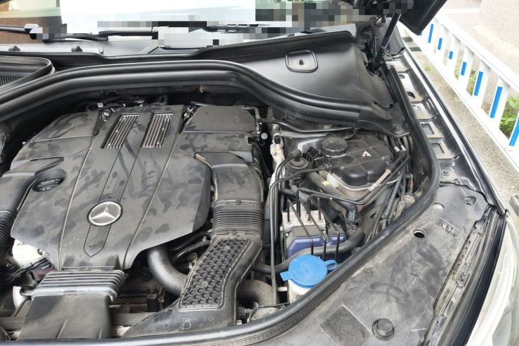 Used Mercedes-Benz GLE 2018 GLE 320 4MATIC Dynamic Edition Collector's Edition Engine Bay Left