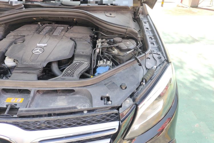 Used Mercedes-Benz GLE 2018 GLE 320 4MATIC Luxury Collection Edition Engine Bay Left