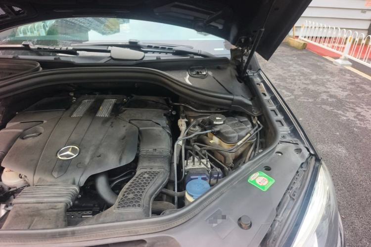 Used Mercedes-Benz GLE 2018 GLE 320 4MATIC Dynamic Edition Collector's Edition Engine Bay Left
