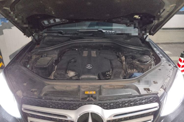 Used Mercedes-Benz GLE 2018 GLE 320 4MATIC Dynamic Edition Collector's Edition Engine Bay