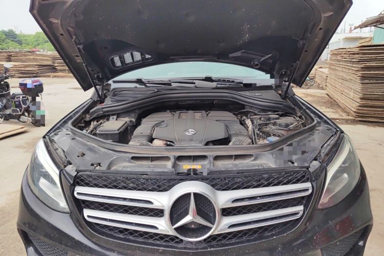 Used Mercedes-Benz GLE 2018 GLE 320 4MATIC Dynamic Edition Collector's Edition Engine Bay