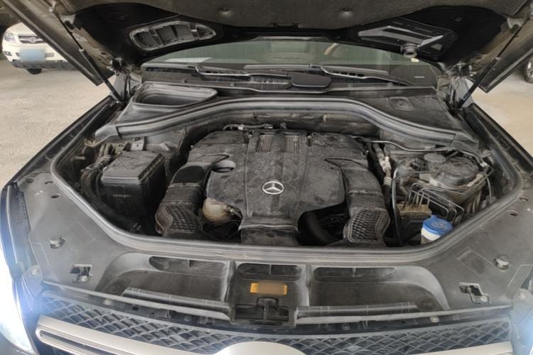 Used Mercedes-Benz GLE 2018 GLE 320 4MATIC Luxury Collection Edition Engine Bay