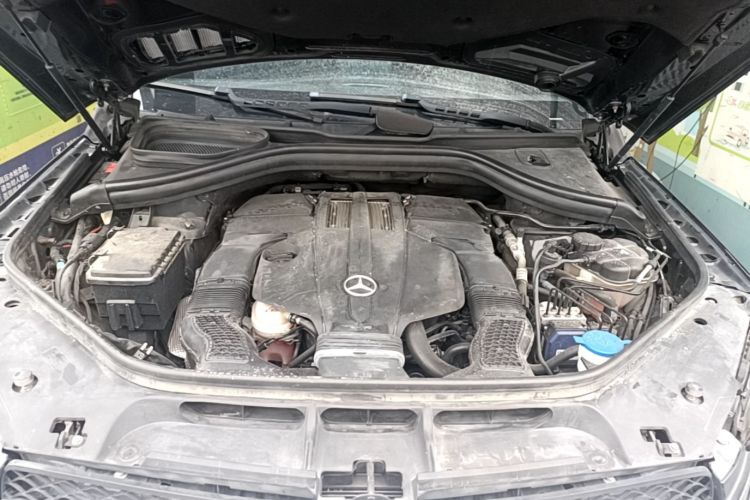 Used Mercedes-Benz GLE 2018 GLE 320 4MATIC Dynamic Edition Collector's Edition Engine Bay
