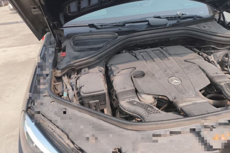 Used Mercedes-Benz GLE 2018 GLE 320 4MATIC Dynamic Edition Collector's Edition Engine Bay Right