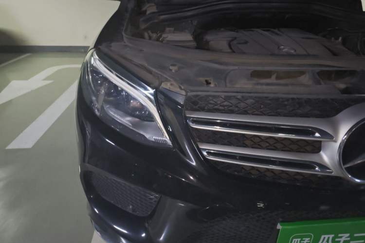 Used Mercedes-Benz GLE 2018 GLE 320 4MATIC Dynamic Edition Collector's Edition Engine Bay Right
