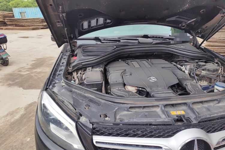 Used Mercedes-Benz GLE 2018 GLE 320 4MATIC Dynamic Edition Collector's Edition Engine Bay Right
