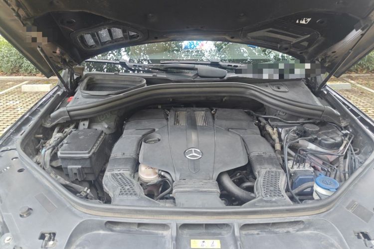 Used Mercedes-Benz GLE 2018 GLE 320 4MATIC Luxury Collection Edition Engine Bay