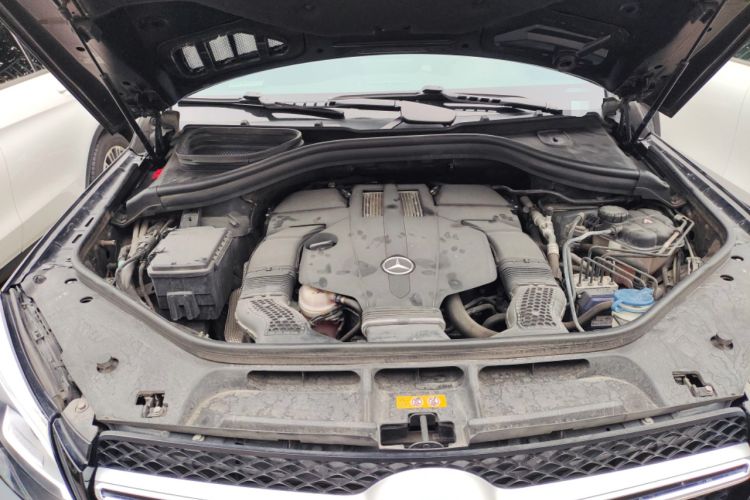 Used Mercedes-Benz GLE 2018 GLE 320 4MATIC Luxury Collection Edition Engine Bay