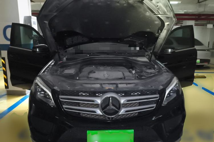 Used Mercedes-Benz GLE 2018 GLE 320 4MATIC Dynamic Edition Collector's Edition Engine Bay