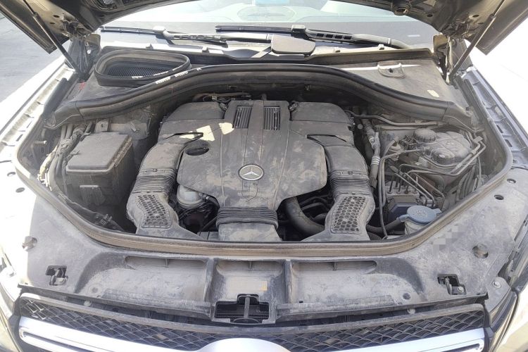 Used Mercedes-Benz GLE 2018 GLE 320 4MATIC Dynamic Edition Collector's Edition Engine Bay