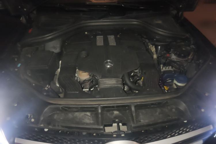 Used Mercedes-Benz GLE 2018 GLE 320 4MATIC Dynamic Edition Collector's Edition Engine Bay