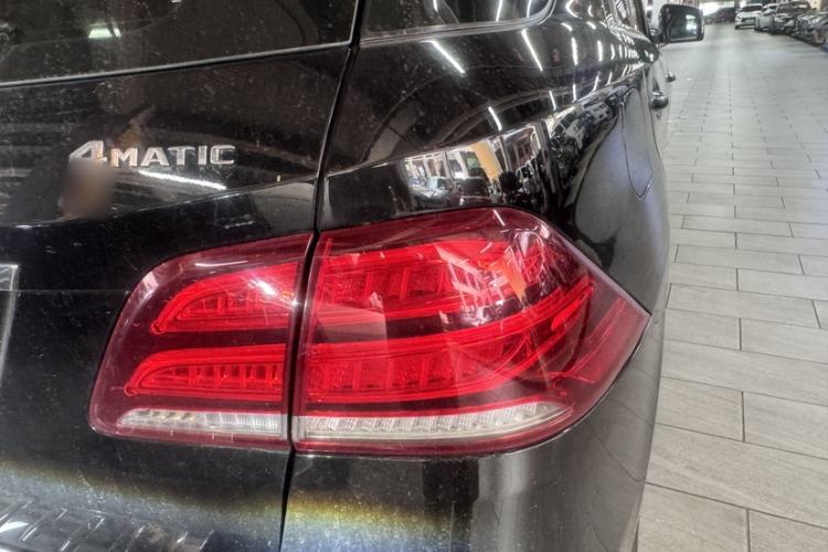 Used Mercedes-Benz GLE 2018 GLE 320 4MATIC Luxury Collection Edition Exterior 1