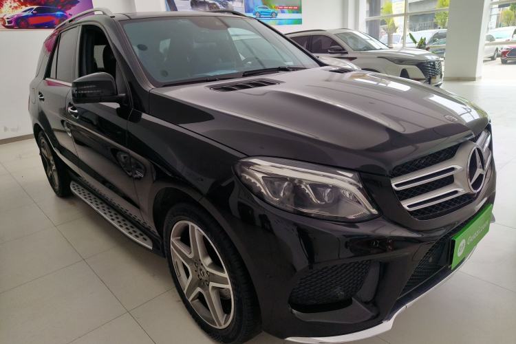 Used Mercedes-Benz GLE 2018 GLE 400 4MATIC Exclusive Edition Exterior 1