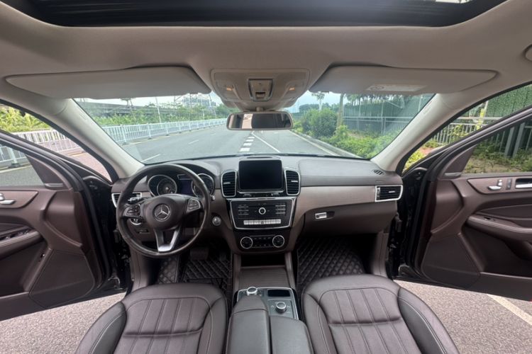 Used Mercedes-Benz GLE 2018 GLE 320 4MATIC Luxury Collection Edition Exterior 13