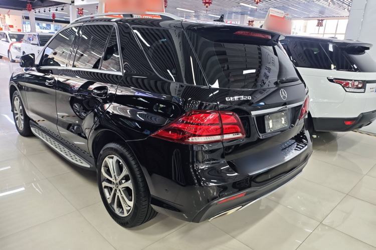 Used Mercedes-Benz GLE 2018 GLE 320 4MATIC Dynamic Edition Collector's Edition Exterior 2