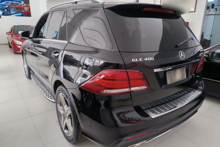 Used Mercedes-Benz GLE 2018 GLE 400 4MATIC Exclusive Edition Exterior 2