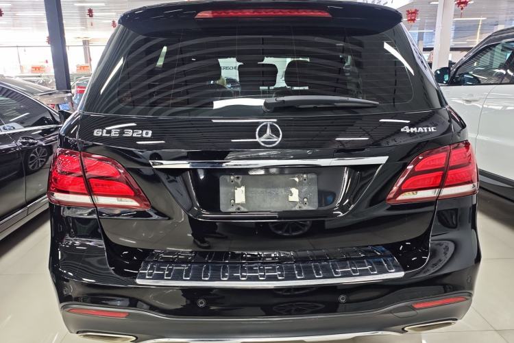 Used Mercedes-Benz GLE 2018 GLE 320 4MATIC Dynamic Edition Collector's Edition Exterior 3
