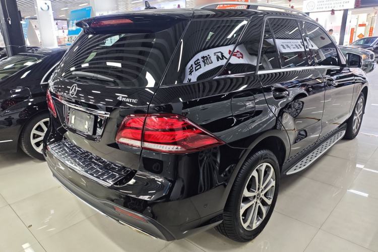 Used Mercedes-Benz GLE 2018 GLE 320 4MATIC Dynamic Edition Collector's Edition Exterior 4