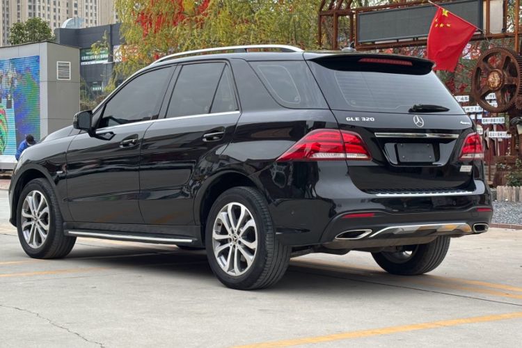 Used Mercedes-Benz GLE 2018 GLE 320 4MATIC Dynamic Edition Collector's Edition Exterior 4