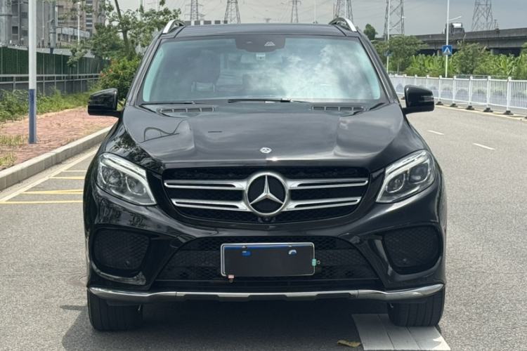 Used Mercedes-Benz GLE 2018 GLE 320 4MATIC Luxury Collection Edition Exterior 6