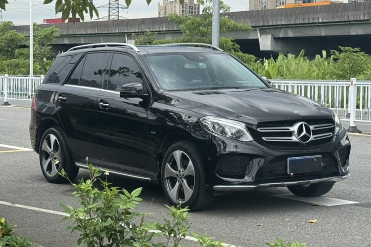 Used Mercedes-Benz GLE 2018 GLE 320 4MATIC Luxury Collection Edition Exterior 8