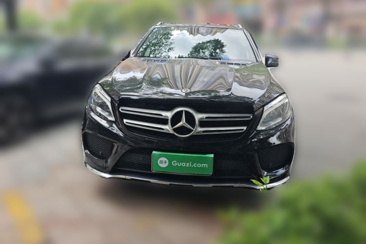 Used Mercedes-Benz GLE 2018 GLE 400 4MATIC Exclusive Edition Front